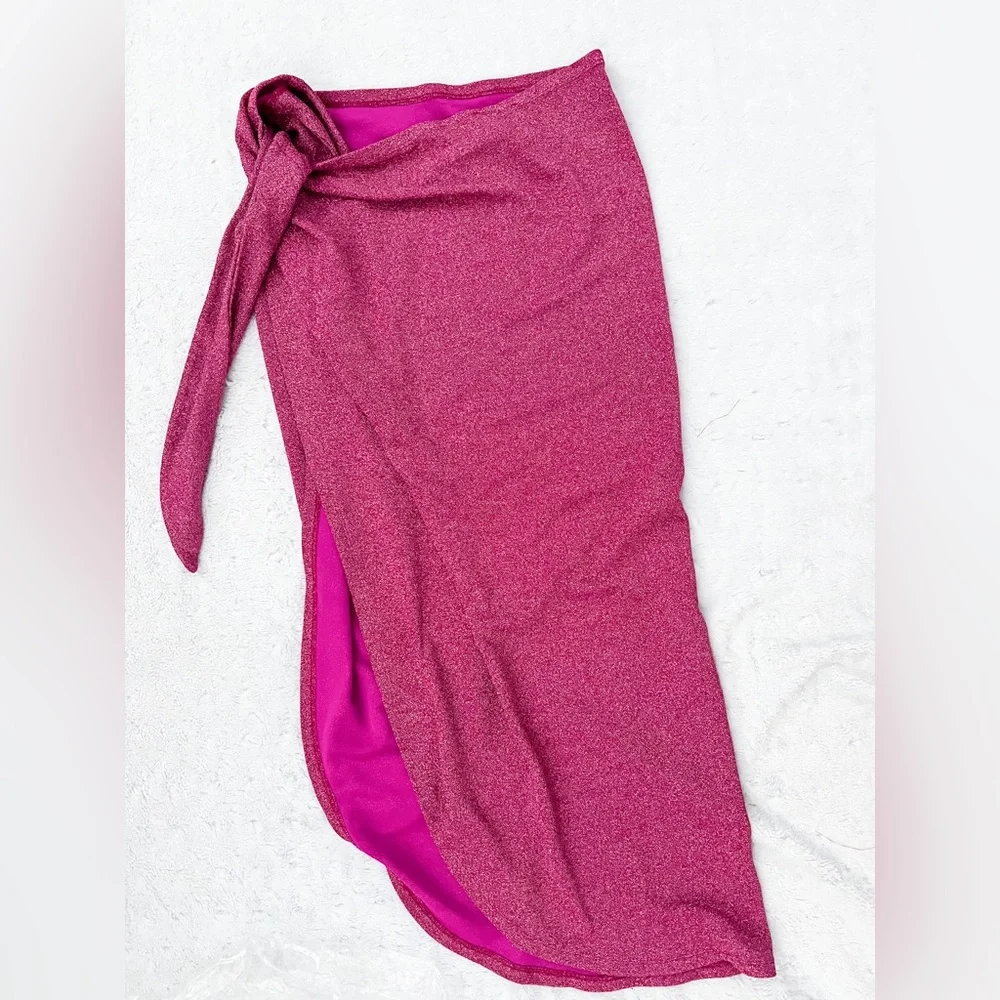 NWT- GOOD AMERICAN x Revolve Glitter Tie Sarong in Hawaiian Pink - Picture 3 of 13